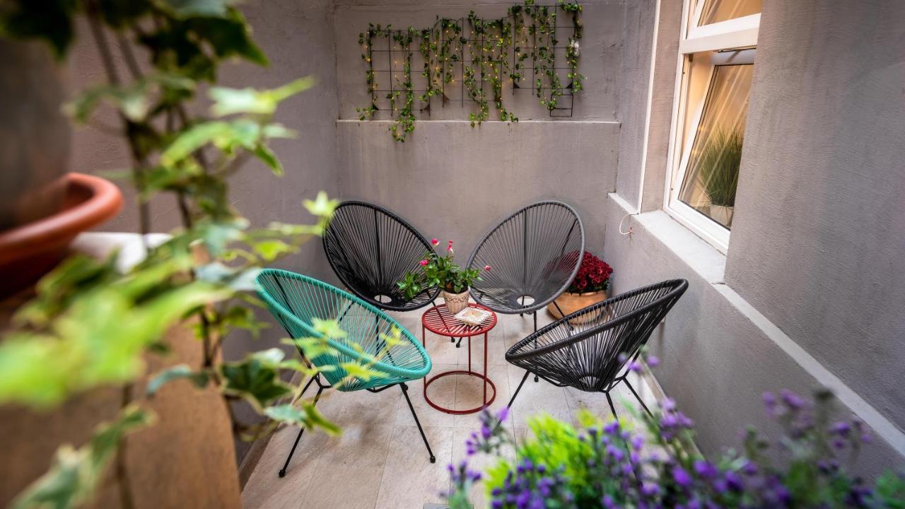 Apartments Santini Zagreb Extérieur photo